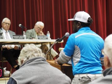 picture of solar industry worker speaking at Duke Sumter hearing
